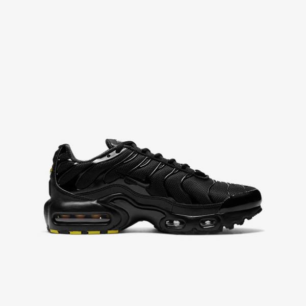 Kids' Nike Air Max Plus Older Sneakers Black | NK051VPY