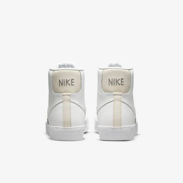 Kids' Nike Blazer Mid 77 Older Basketball Shoes White / Light Brown / White | NK458ONG