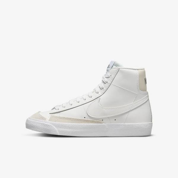 Kids\' Nike Blazer Mid 77 Older Basketball Shoes White / Light Brown / White | NK458ONG