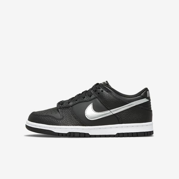 Kids\' Nike Dunk Low Older Sneakers Black / Grey / White | NK529CGT