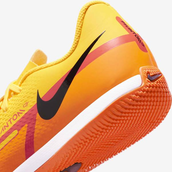 Kids' Nike Jr. Phantom GT2 Academy IC Older Indoor Court Football Shoes Orange / Light Red / Black | NK491CZU