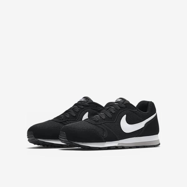 Kids' Nike MD Runner 2 Older Sneakers Black / Grey / White | NK165KSA