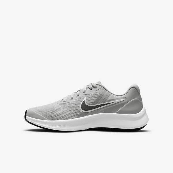 Kids\' Nike Star Runner 3 Older Road Running Shoes Light Grey / Black | NK187UCN