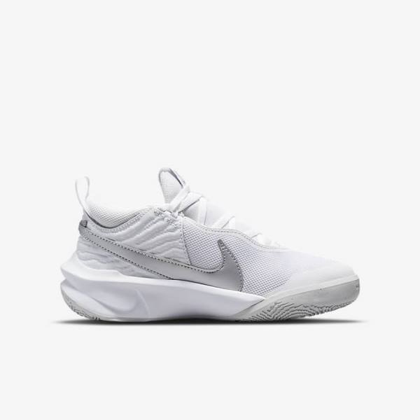 Kids' Nike Team Hustle D 10 Older Basketball Shoes White / Metal Silver | NK315BCU