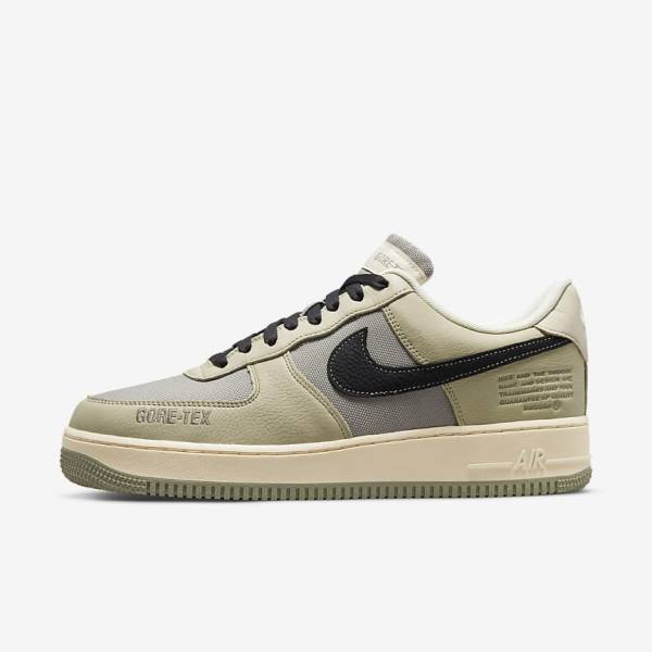 Men\'s Nike Air Force 1 GTX Sneakers Khaki / White / Black | NK108DGY