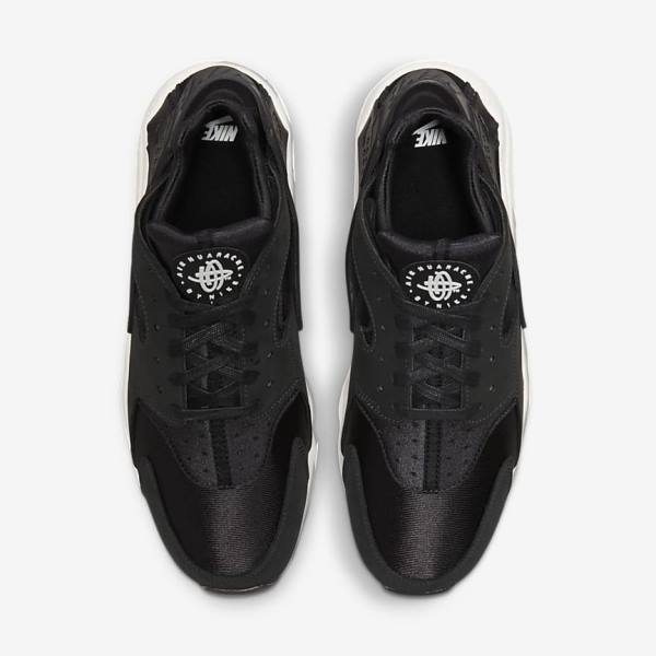 Men's Nike Air Huarache LE Sneakers Black / White | NK307YKX