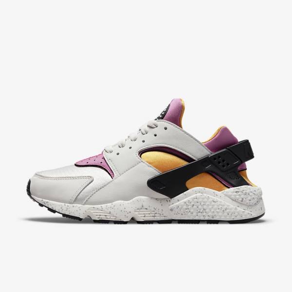 Men\'s Nike Air Huarache Sneakers Light Beige / Gold / Black / Pink | NK516BHV