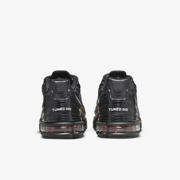 Men's Nike Air Max Plus 3 Sneakers Black / Silver / Red | NK572YJM