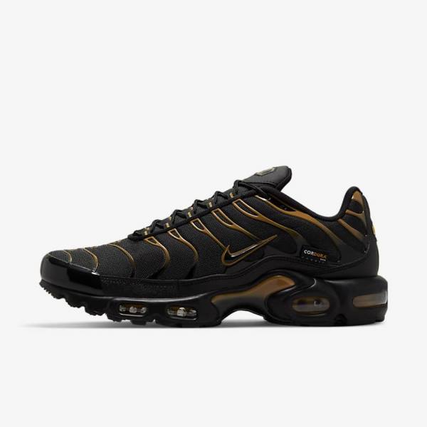 Men\'s Nike Air Max Plus Sneakers Black / Brown / Gold | NK035GBC