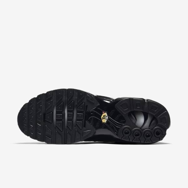 Men's Nike Air Max Plus Sneakers Black | NK369NFD