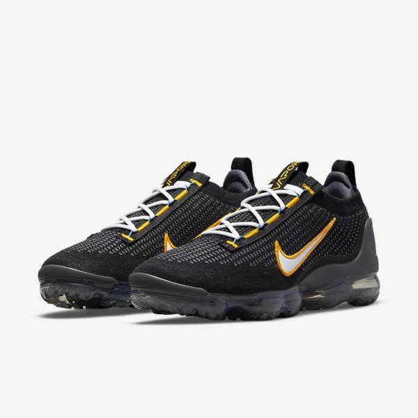 Men's Nike Air VaporMax 2021 FK Sneakers Black / Gold / Dark Grey / White | NK745DHT