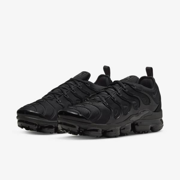 Men's Nike Air VaporMax Plus Sneakers Black / Dark Grey | NK015TQV