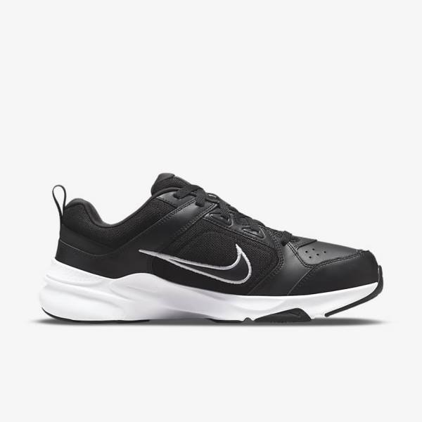 Men's Nike Defy All Day (Extra Wide) Sneakers Black / White | NK860PCS