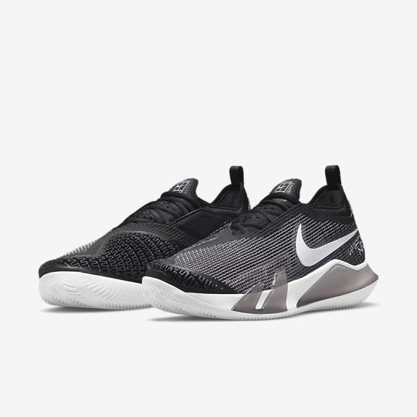 Men's Nike NikeCourt React Vapor NXT Clay Court Tennis Shoes Black / White | NK207PXW