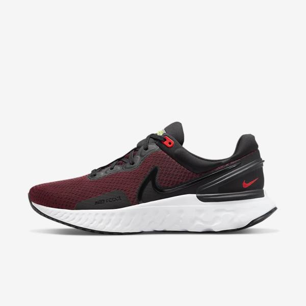 Men\'s Nike React Miler 3 Road Running Shoes Black / Red / White | NK530DJR