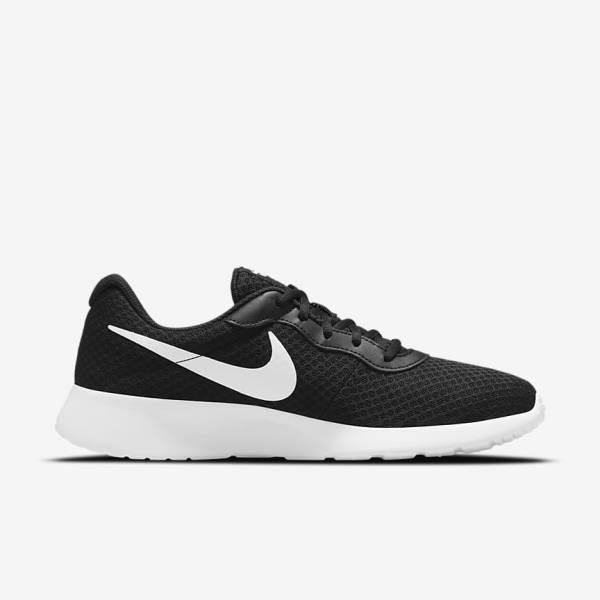 Men's Nike Tanjun Sneakers Black / White | NK843ITY