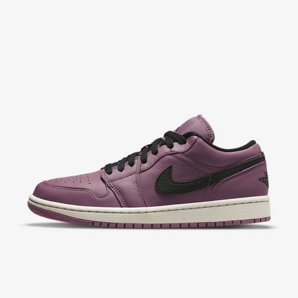 Women\'s Nike Air Jordan 1 Low SE Sneakers Light Beige / Black | NK298ELZ