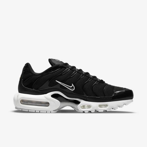 Women's Nike Air Max Plus Sneakers Black / White | NK725UYD