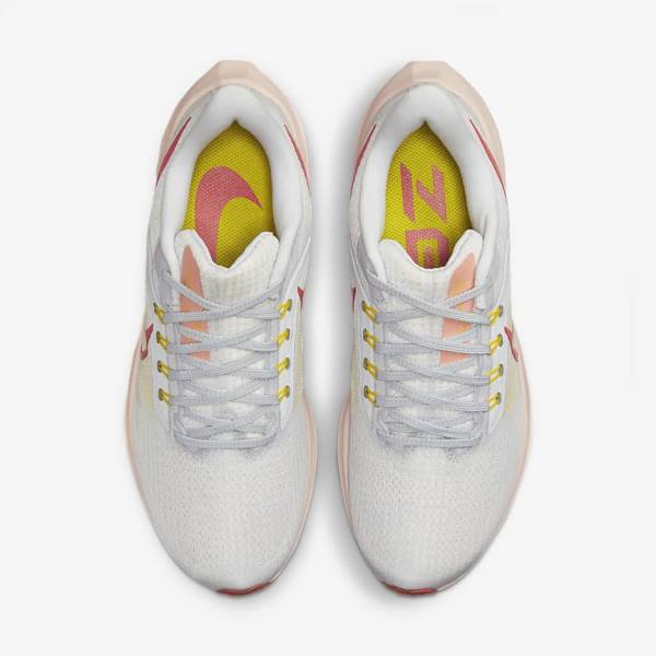 Women's Nike Air Zoom Pegasus 39 Road Running Shoes White / Light | NK156IYX