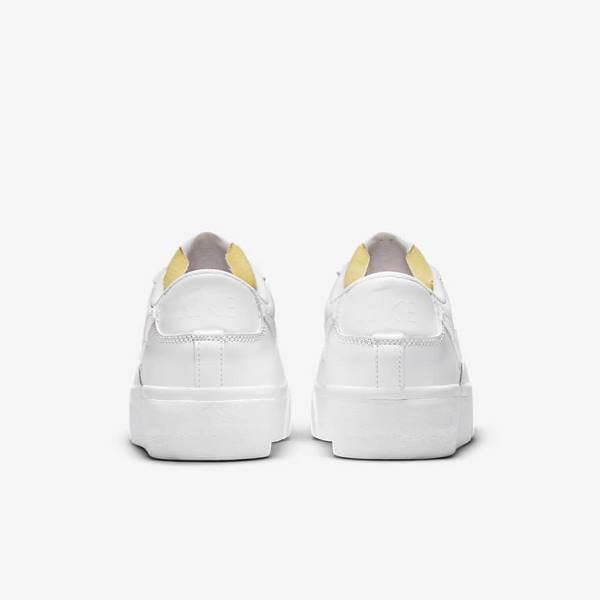 Women's Nike Blazer Low Platform Sneakers White | NK483HCN