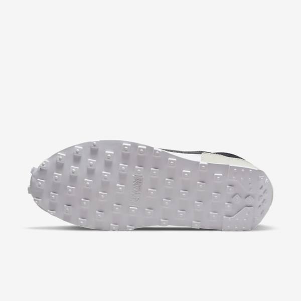 Women's Nike Daybreak Sneakers White / Black | NK320CGN