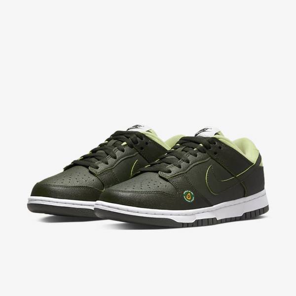 Women's Nike Dunk Low LX Sneakers Olive / Green | NK079SJC