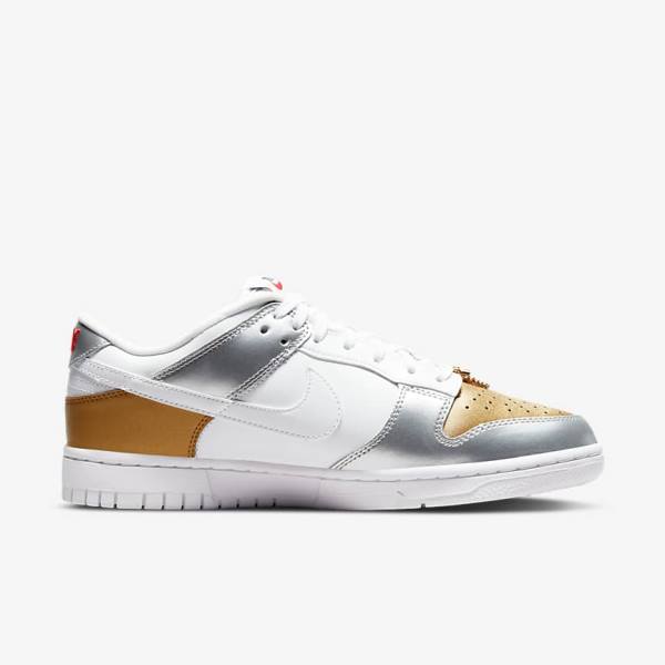 Women's Nike Dunk Low SE Sneakers Gold / Silver / Red / White | NK685WGO