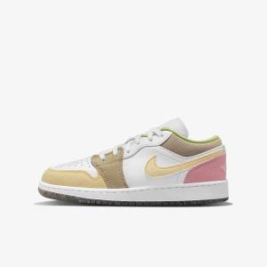 Kids' Nike Air Jordan 1 Low SE Older Jordan Shoes White / Green | NK062XGR