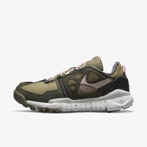 Men's Nike Free Terra Vista Sneakers Brown / Black / Pink | NK485RMP