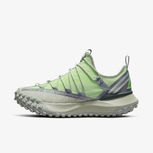 Women's Nike ACG Mountain Fly Low Sneakers Grey / Green | NK409BKP