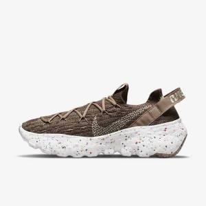 Women's Nike Space Hippie 04 Sneakers Brown / White | NK620KQP