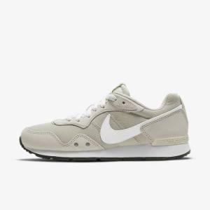 Women's Nike Venture Runner Sneakers Light Beige / Light Beige / White | NK421DCJ