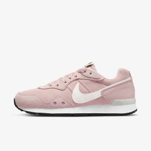 Women's Nike Venture Runner Sneakers Pink / Black / White | NK863NZG